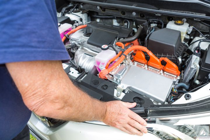 Hybrid Maintenance In Markham, ON Hybrid Maintenance In Markham, ON